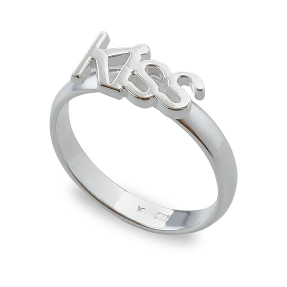 Keep calm and kiss on ring
